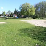 Сasa de vacaciones Blockbohlenhaus Plau Am